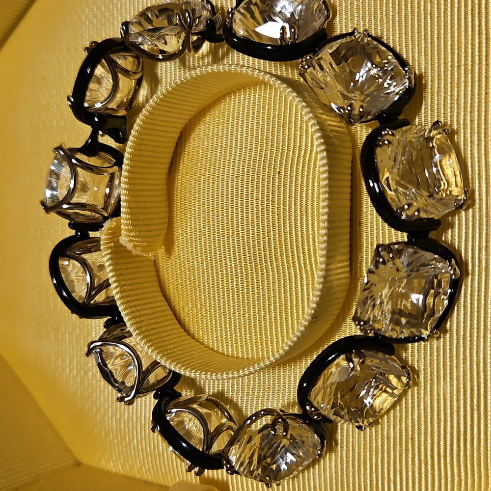 ๐SWAROVSKI Harmonia Crystal Bracelet - Picture 4 of 6